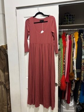 Hatch Maxi Scoop Neck Dress in Dusty Rose